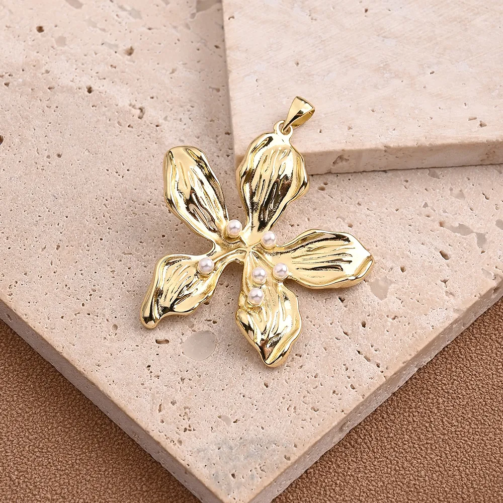 Casual Vacation Red Heart Flower Copper Handmade Polishing Enamel Zircon 18K Gold Plated White Gold Plated DIY Jewelry Accessories display picture 5