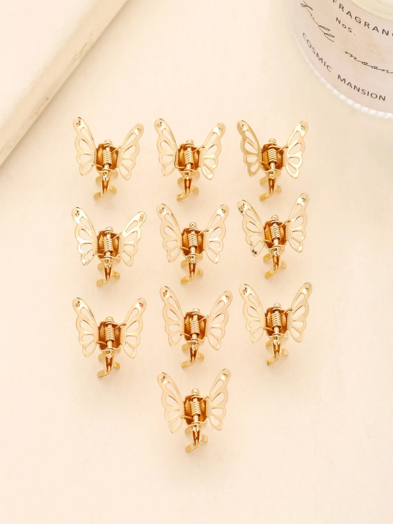 Unisex Elegant Butterfly Metal Hair Clip display picture 3