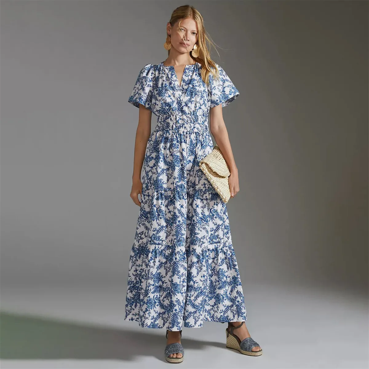 Spring And Summer New  Bohemian Style Elastic Waist V-neck Retro Digital Printing Dress display picture 5