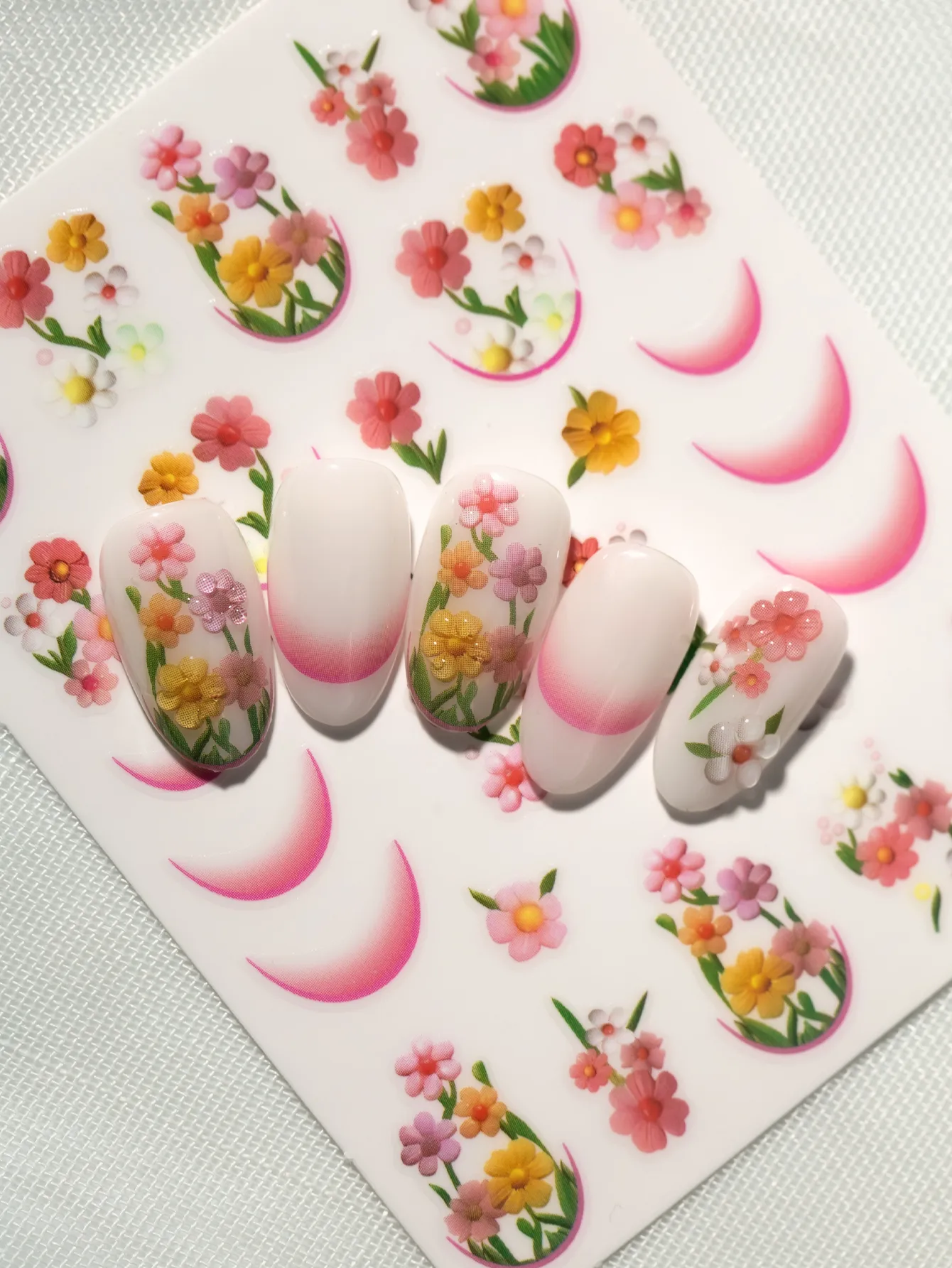 IG Style Cartoon Style Cute Flower Nail Stickers Nail Decoration Accessories display picture 1