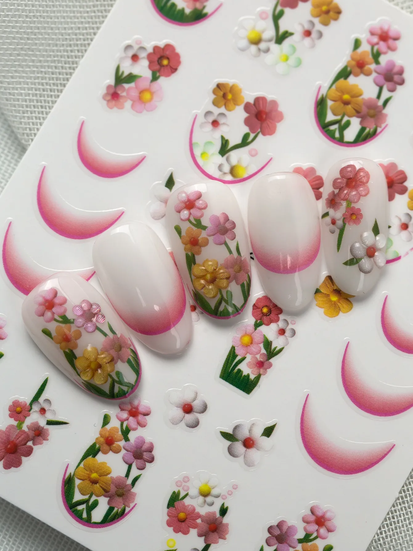 IG Style Cartoon Style Cute Flower Nail Stickers Nail Decoration Accessories display picture 3