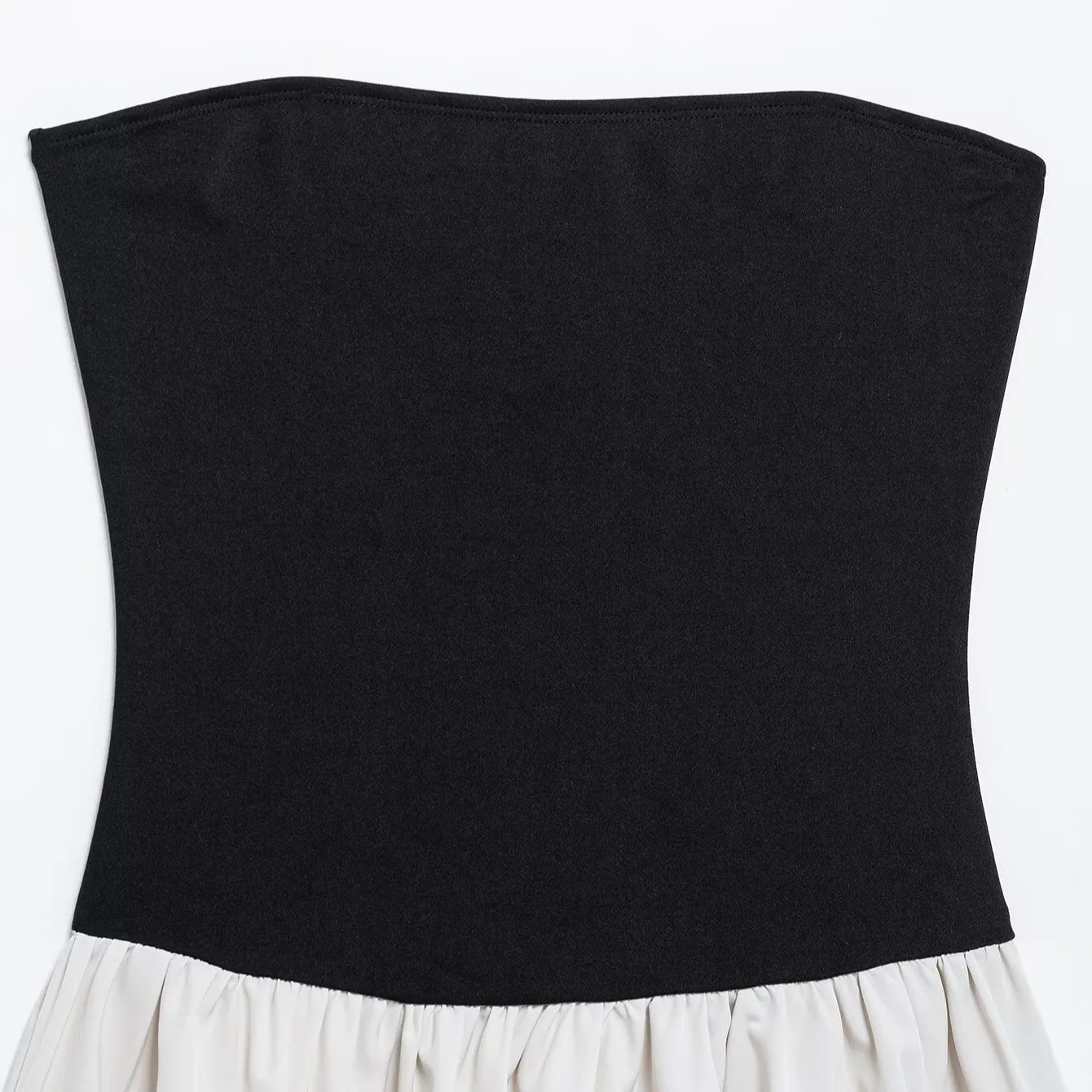 Women's Pleated Dress Casual Simple Style Strapless Pleated Sleeveless Multicolor Above Knee Daily display picture 3