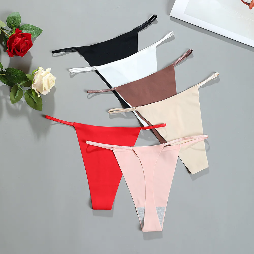 Solid Color Low Waist Thong Panties display picture 1