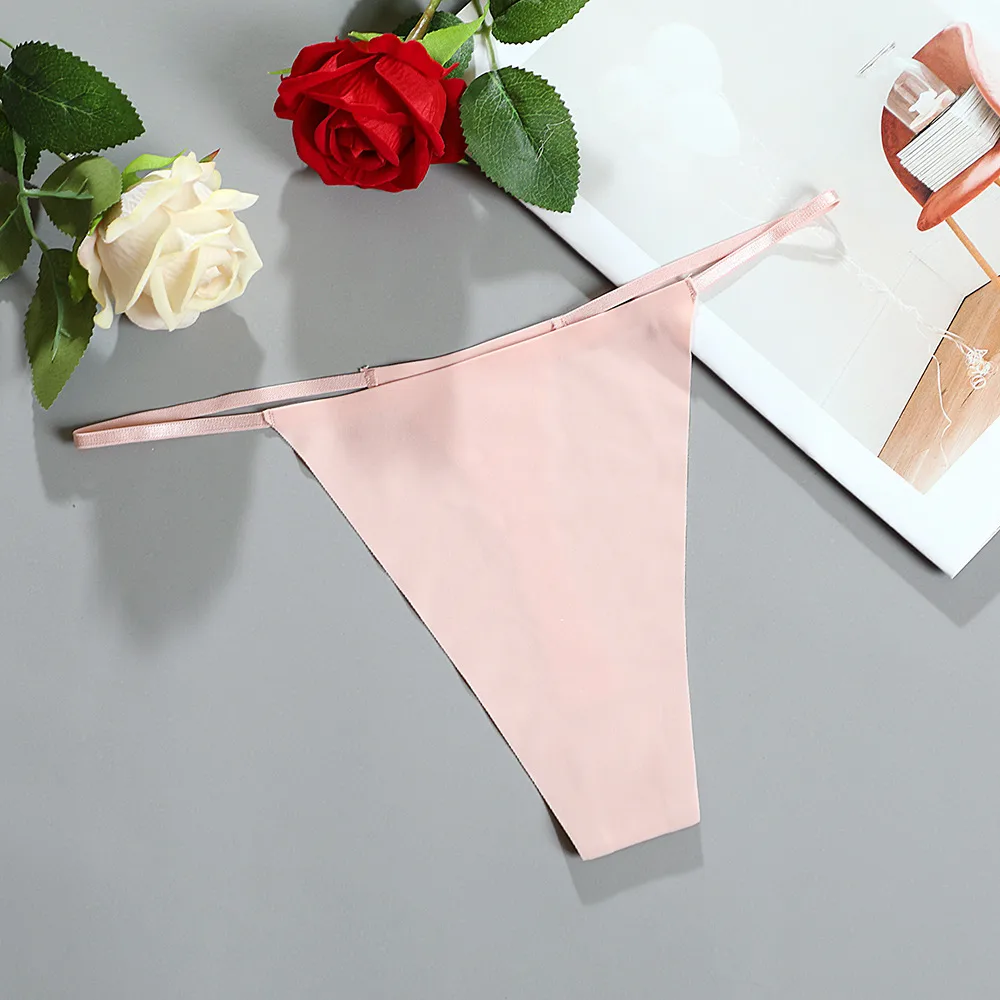 Solid Color Low Waist Thong Panties display picture 2