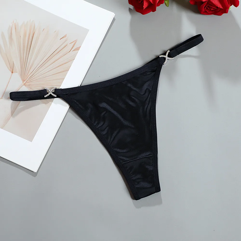 Solid Color Low Waist Thong Panties display picture 1