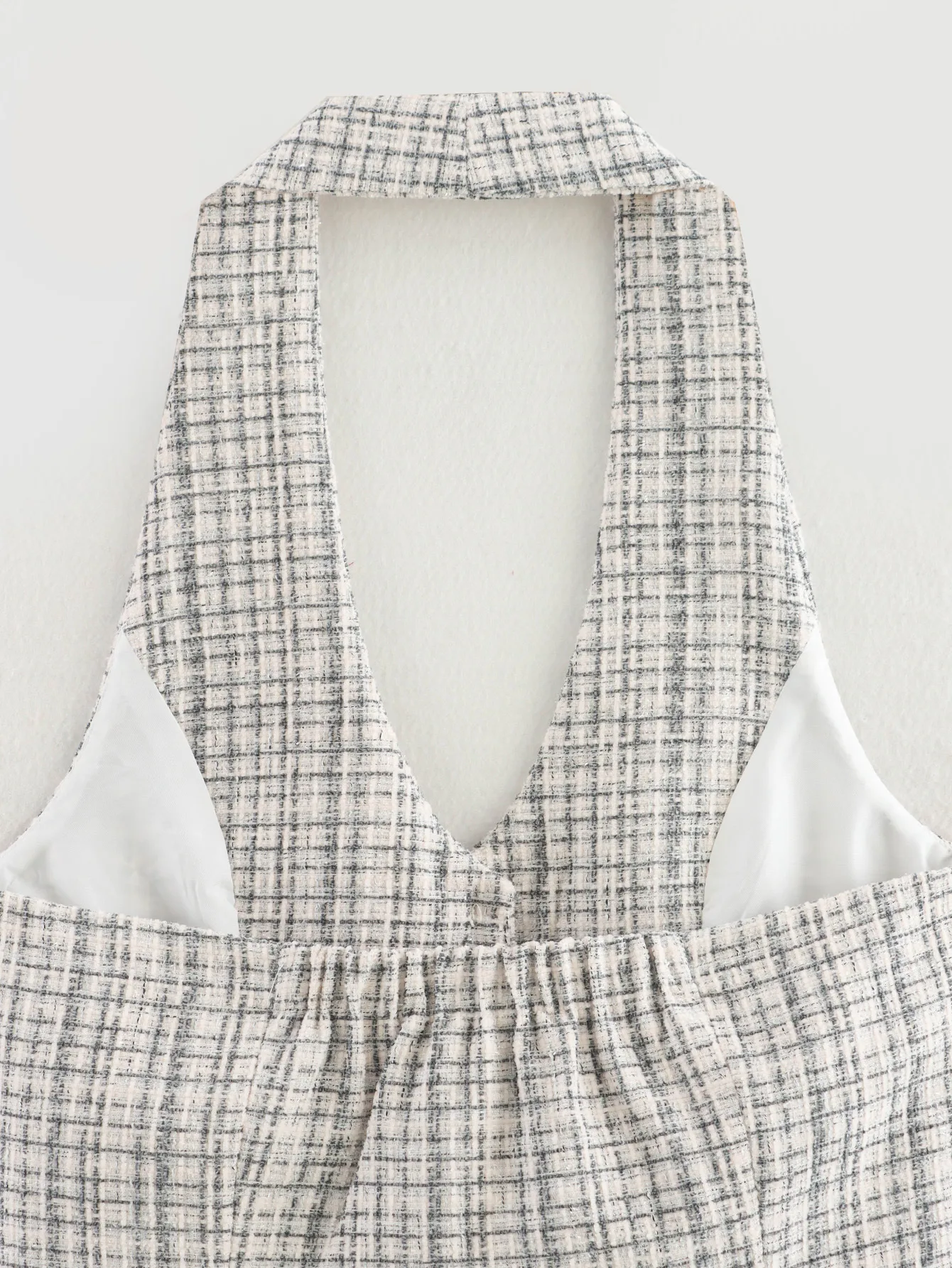 Women's Camisole Tank Tops Elegant Solid Color display picture 13