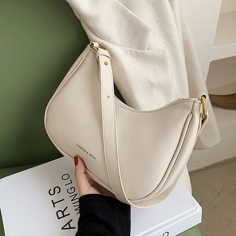 White Underarm Bag Women's Summer  New Fashionable Dumpling Bag Crossbody Bag All-match Ins Super Hot Shoulder Bag display picture 2