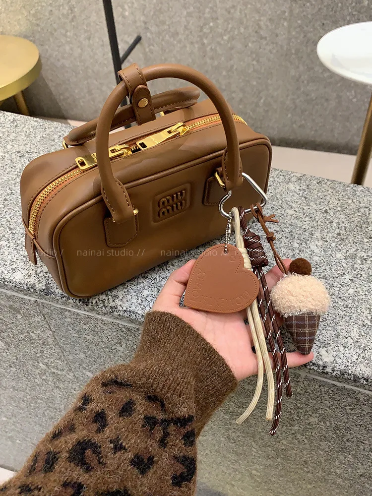 Cute Ins Pendant Plush Miu Woven Rope New Style Climbing Rope Bag Hanging Keychain High Color Value display picture 5