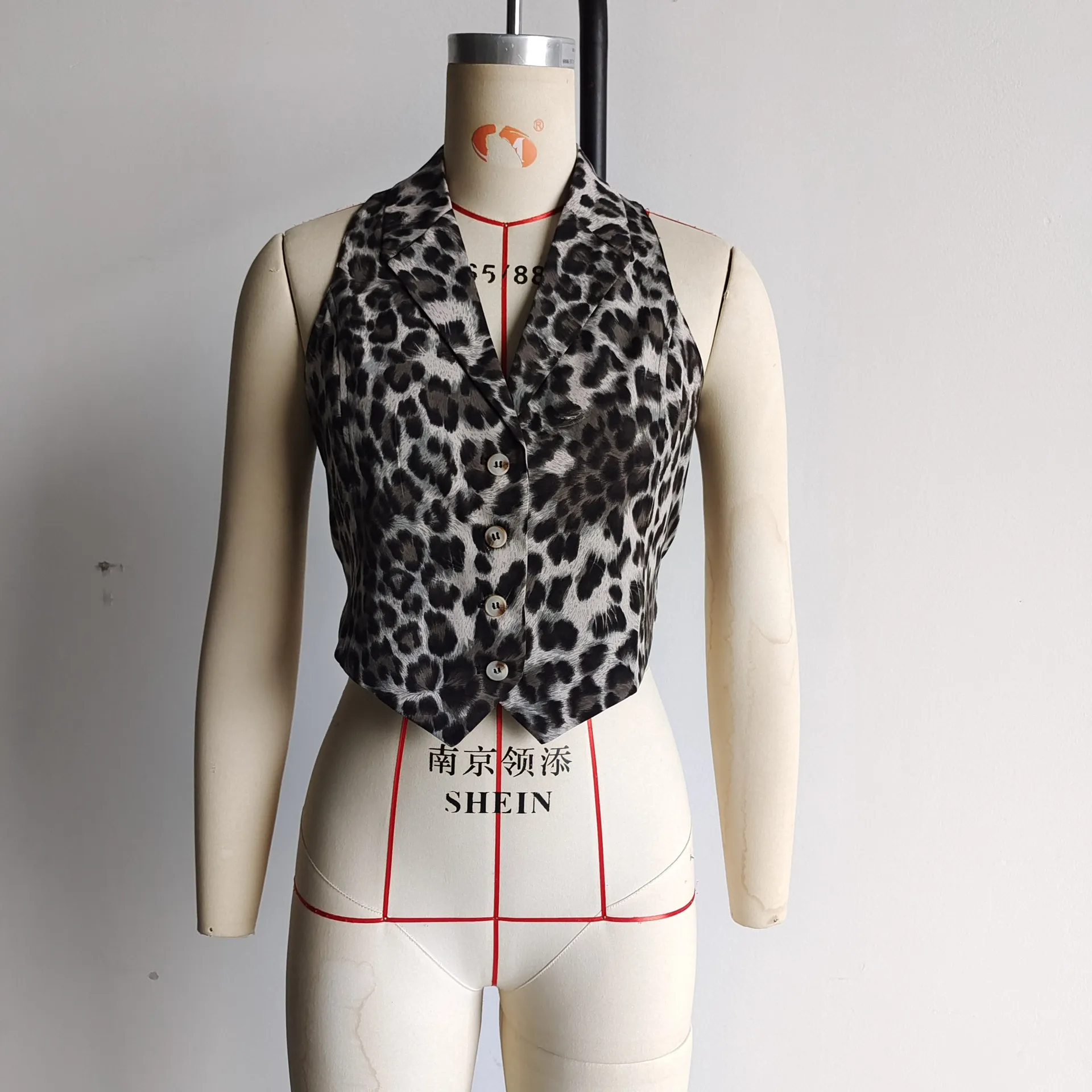 Women's Vest Sleeveless Blazers Vintage Style Streetwear Solid Color display picture 20