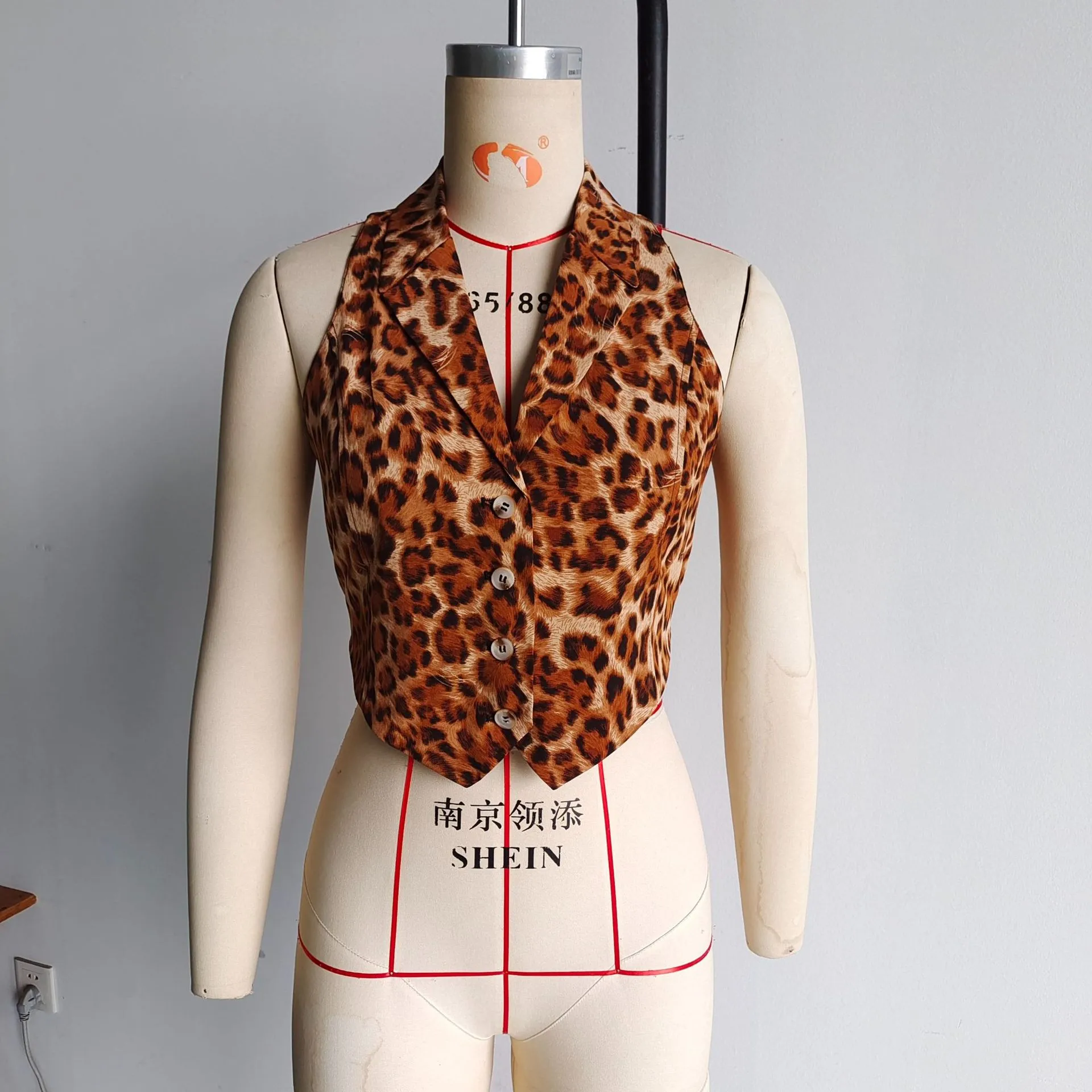 Women's Vest Sleeveless Blazers Vintage Style Streetwear Solid Color display picture 23