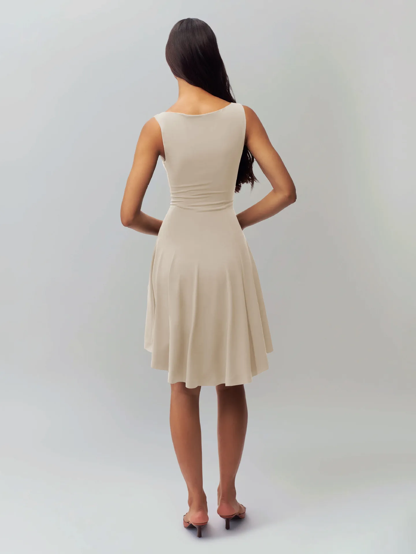 Slim-fit Solid Color New Sleeveless Sexy Spice Girls  One-character Collar Dress Slim-fit Slim Back display picture 11