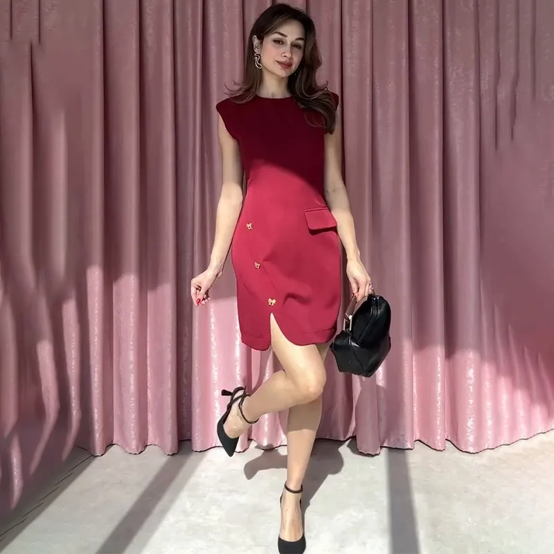 Women's Sheath Dress Elegant High Neck Button Sleeveless Solid Color Above Knee Holiday Daily display picture 6