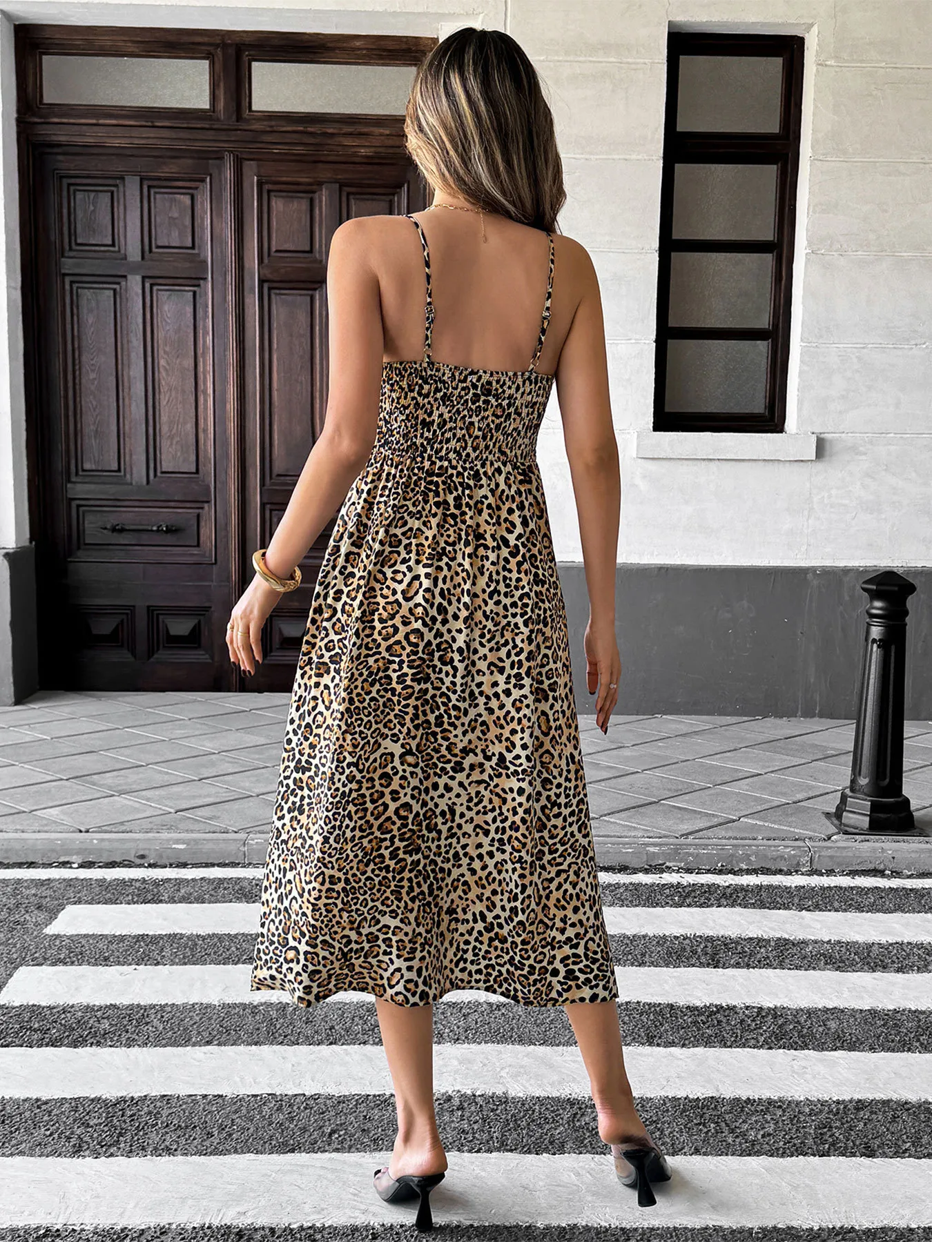 Women's Strap Dress Vintage Style Strap Sleeveless Leopard Midi Dress Holiday Street display picture 6