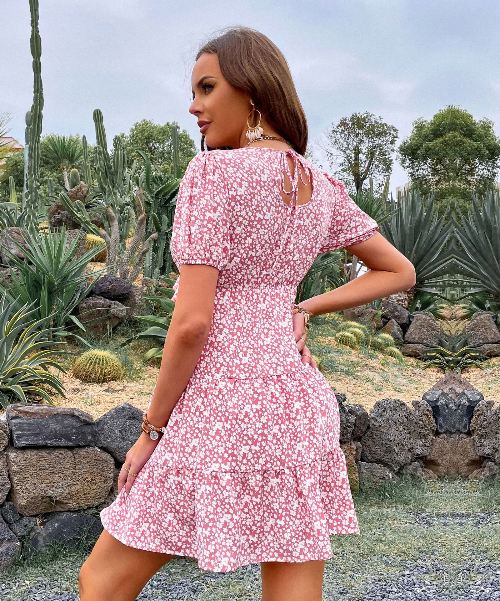 Women's Floral Dress Elegant Sweet V Neck Short Sleeve Ditsy Floral Above Knee Holiday Travel Daily display picture 6