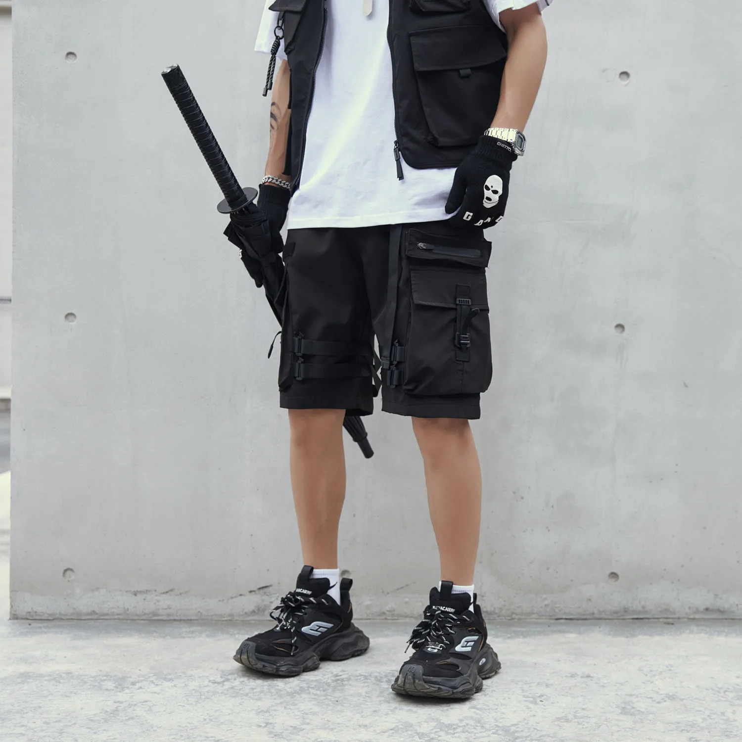 Jiayiku Men's  Dark  Functional Fashion Brand Multi-Pocket Pants Heavy Duty Tactical Tooling Shorts display picture 3