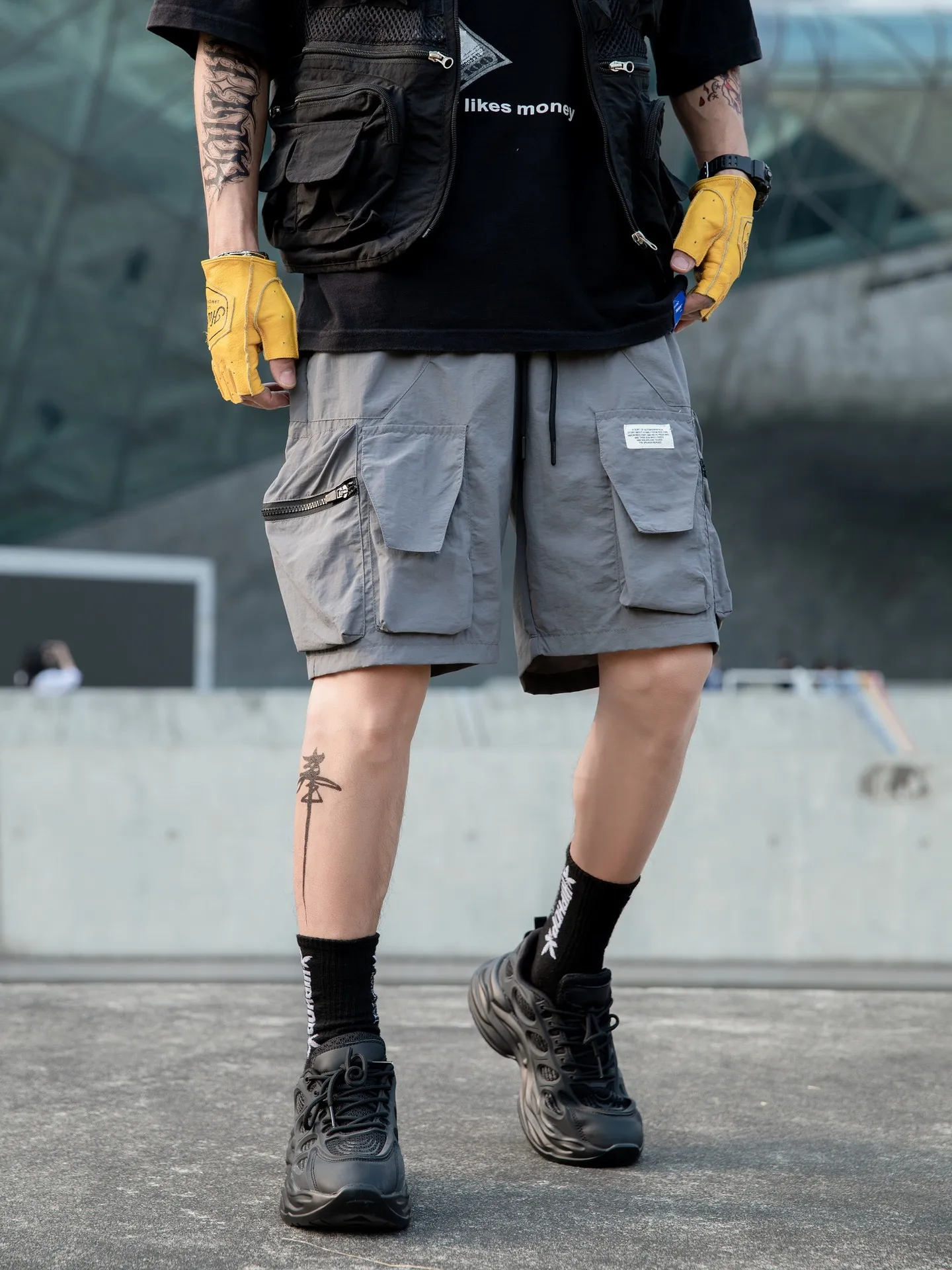 Jiayiku Men's   Functional Fashion Brand Multi-Pocket Pants Quick-drying Thin Tactical Workwear Shorts display picture 22