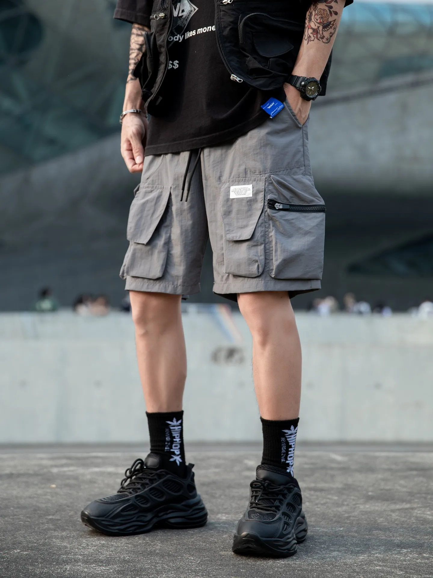 Jiayiku Men's   Functional Fashion Brand Multi-Pocket Pants Quick-drying Thin Tactical Workwear Shorts display picture 23
