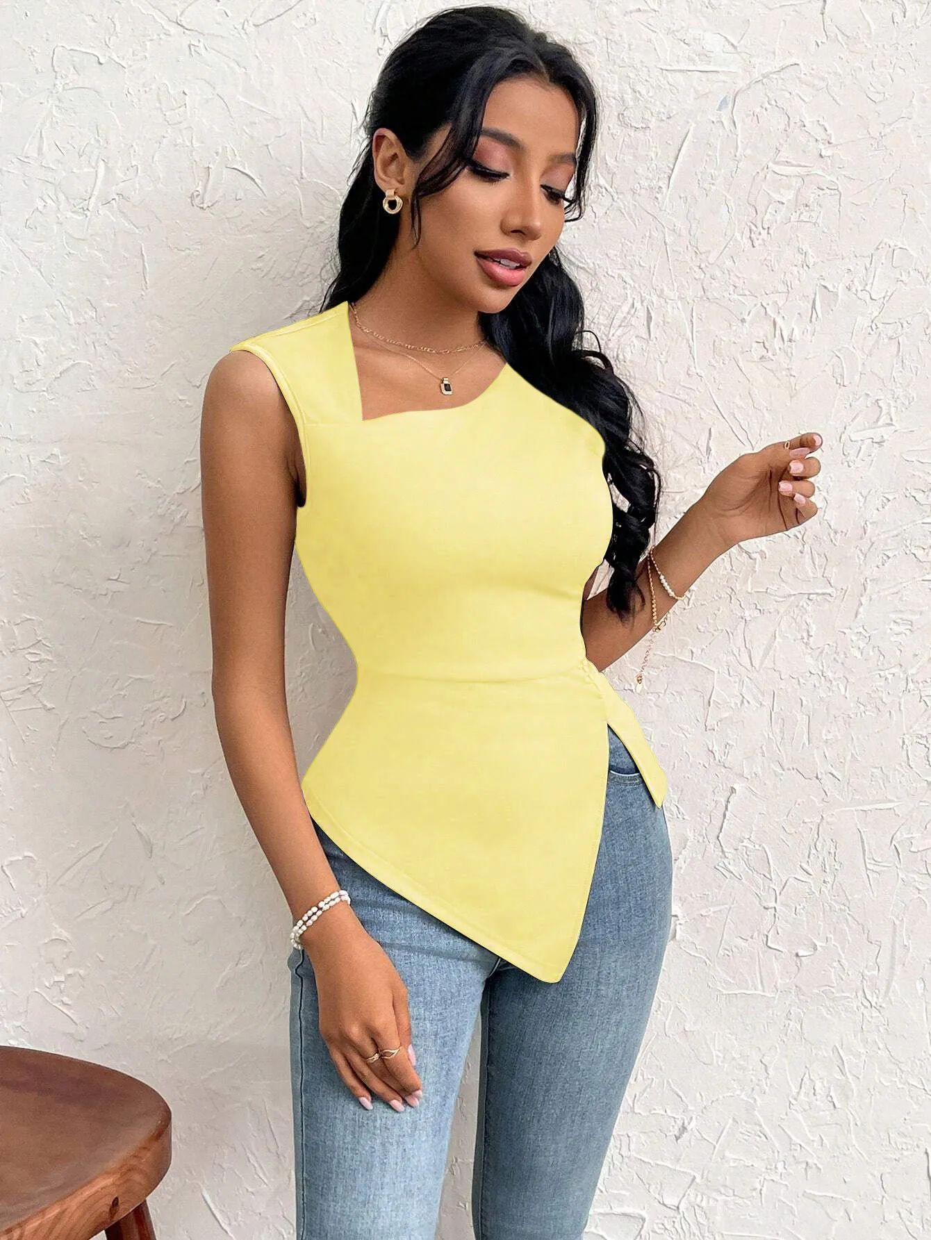Women's  Elegant Style T-shirt  Spring And Summer New Slim-fit Short Solid Color Top With Slant Collar display picture 19