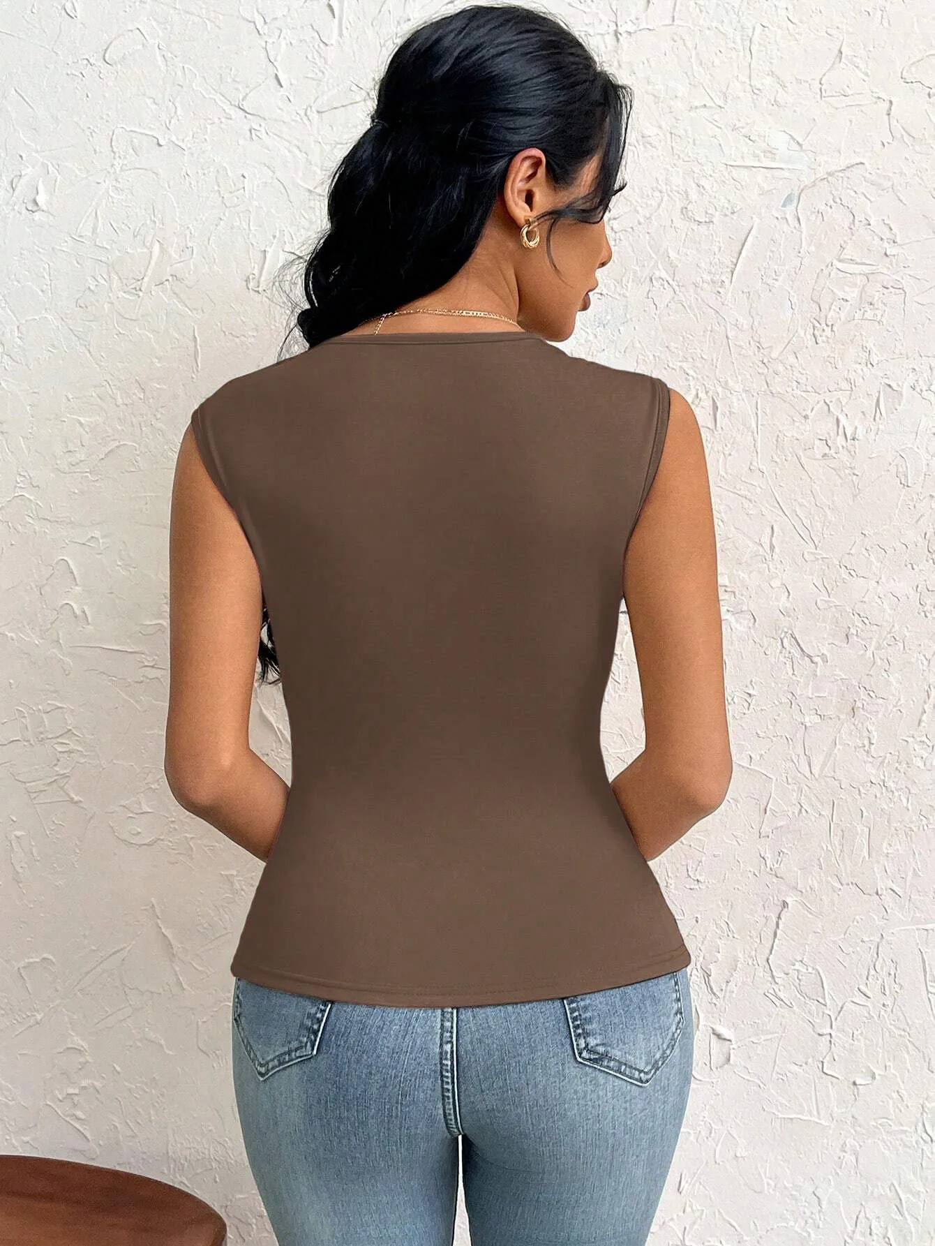 Women's  Elegant Style T-shirt  Spring And Summer New Slim-fit Short Solid Color Top With Slant Collar display picture 25