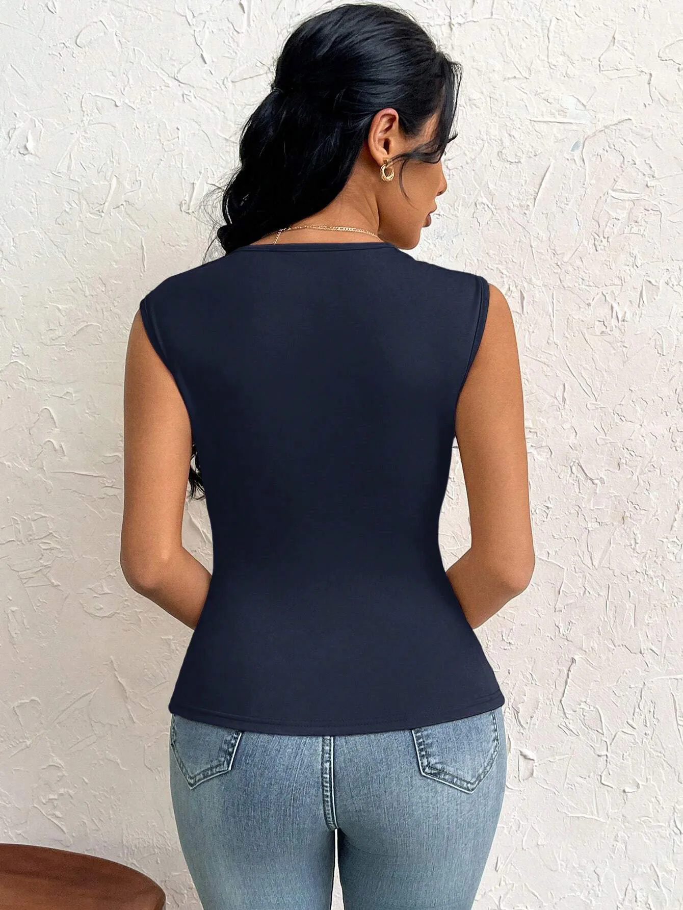 Women's  Elegant Style T-shirt  Spring And Summer New Slim-fit Short Solid Color Top With Slant Collar display picture 35