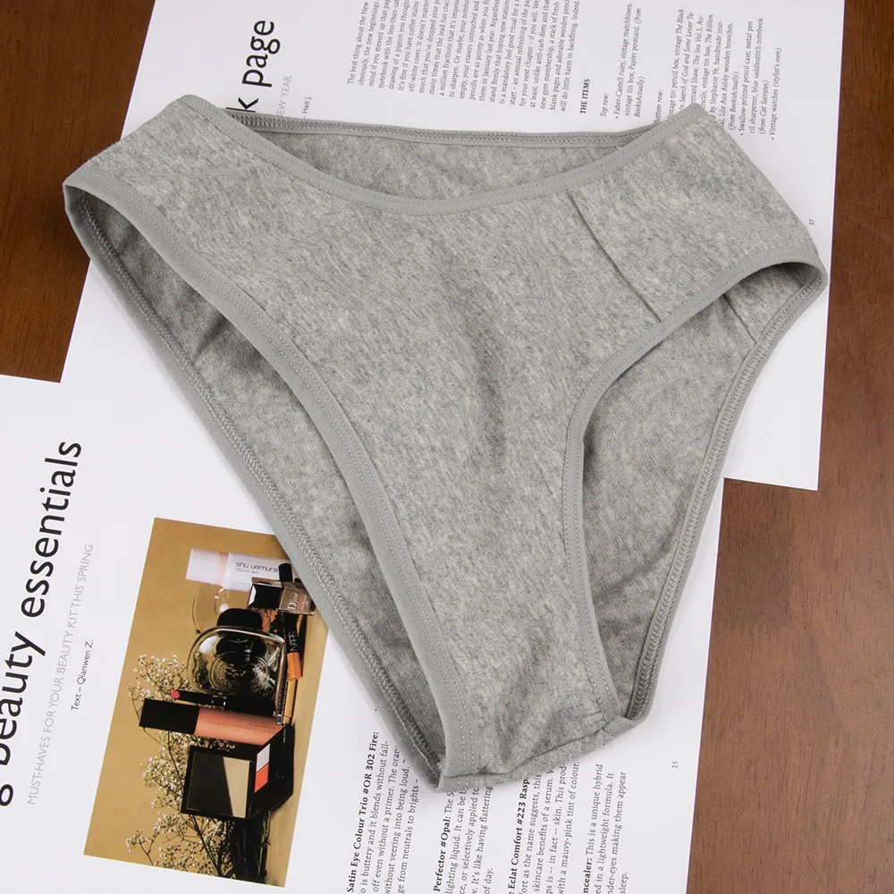 Solid Color Low Waist Briefs Panties display picture 7