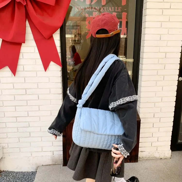 Women's Cloth Stripe Solid Color Streetwear Square Magnetic Buckle Flip Cover Shoulder Bag display picture 1
