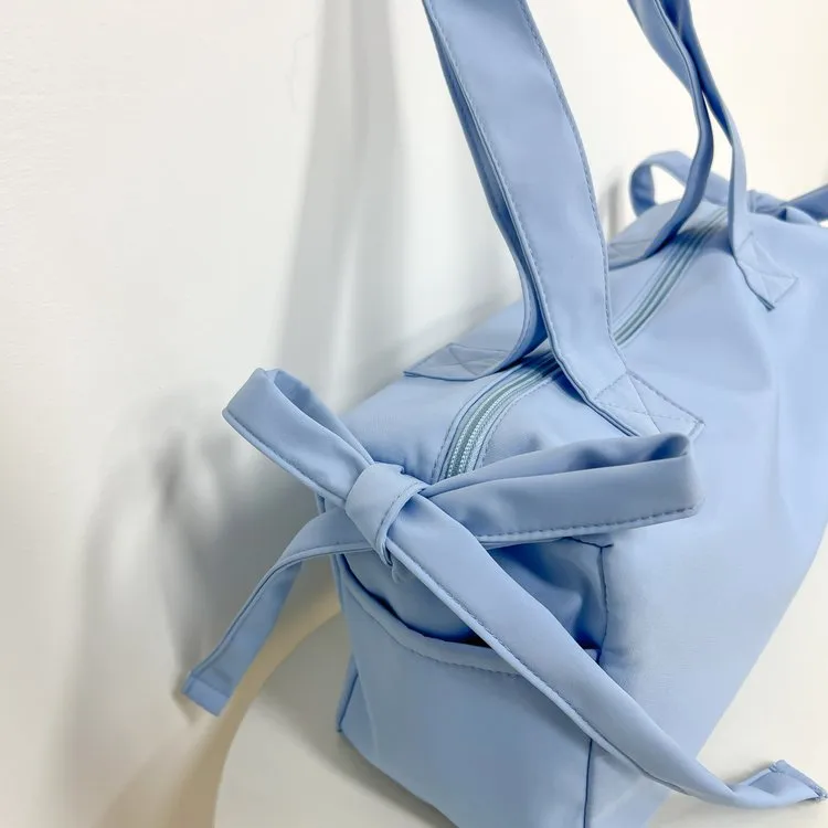 Women's Pu Leather Solid Color Bow Knot Streetwear Square Zipper Shoulder Bag display picture 19
