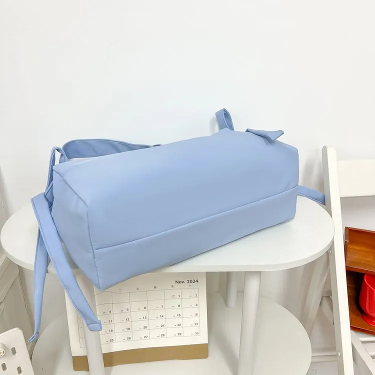 Women's Pu Leather Solid Color Bow Knot Streetwear Square Zipper Shoulder Bag display picture 24