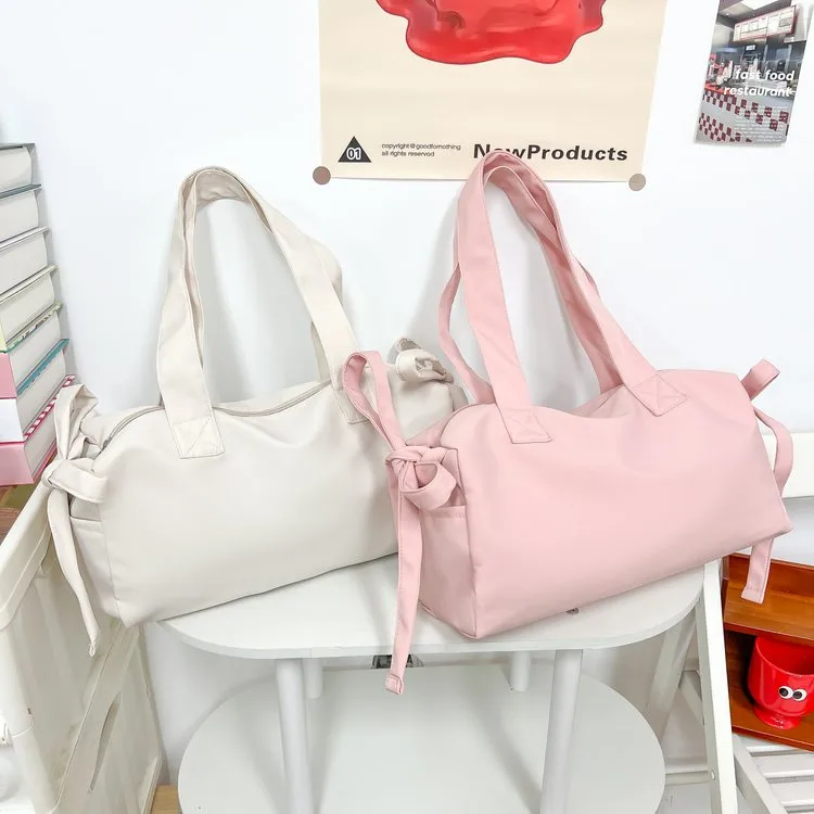 Women's Pu Leather Solid Color Bow Knot Streetwear Square Zipper Shoulder Bag display picture 21