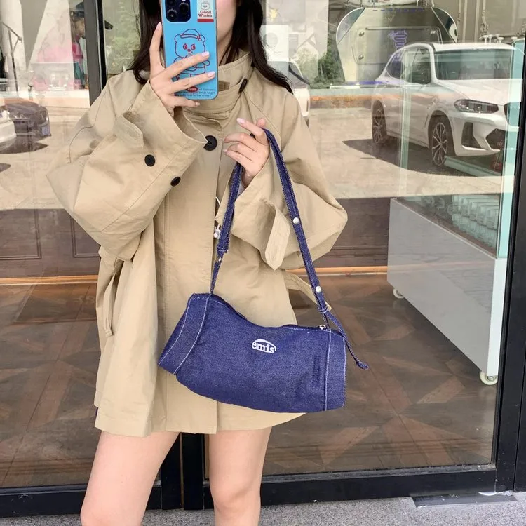 Women's Nylon Vocabulary Words/Name Solid Color Streetwear Cylindrical Zipper Shoulder Bag display picture 13
