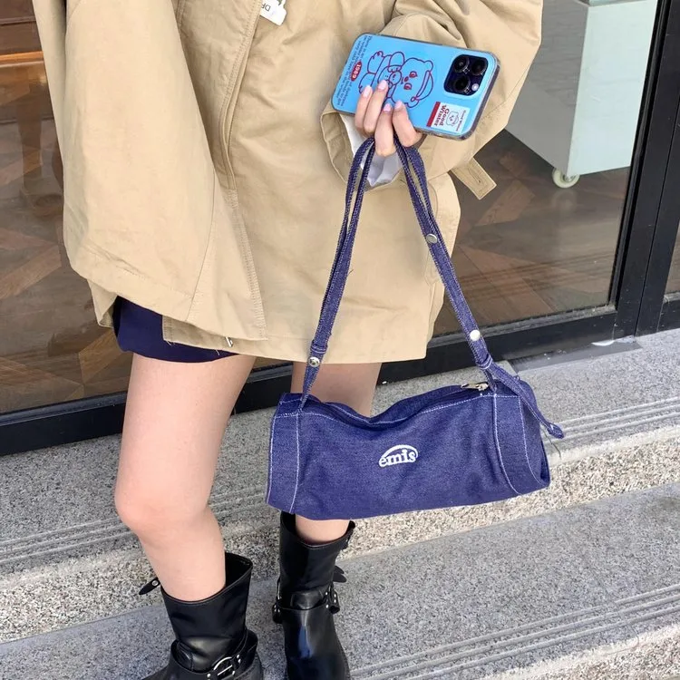 Women's Nylon Vocabulary Words/Name Solid Color Streetwear Cylindrical Zipper Shoulder Bag display picture 27