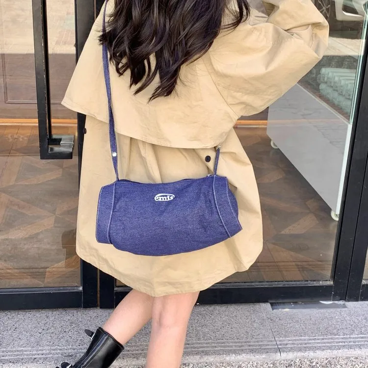 Women's Nylon Vocabulary Words/Name Solid Color Streetwear Cylindrical Zipper Shoulder Bag display picture 20