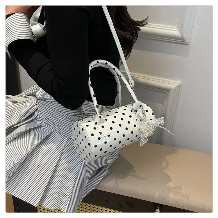 Women's Pu Leather Color Block Polka Dots Streetwear Cylindrical Zipper Shoulder Bag display picture 3