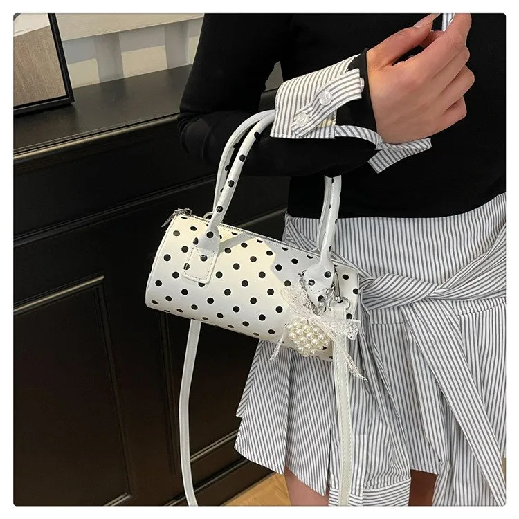 Women's Pu Leather Color Block Polka Dots Streetwear Cylindrical Zipper Shoulder Bag display picture 10