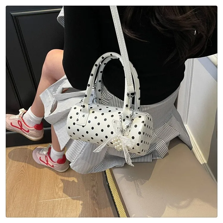 Women's Pu Leather Color Block Polka Dots Streetwear Cylindrical Zipper Shoulder Bag display picture 13