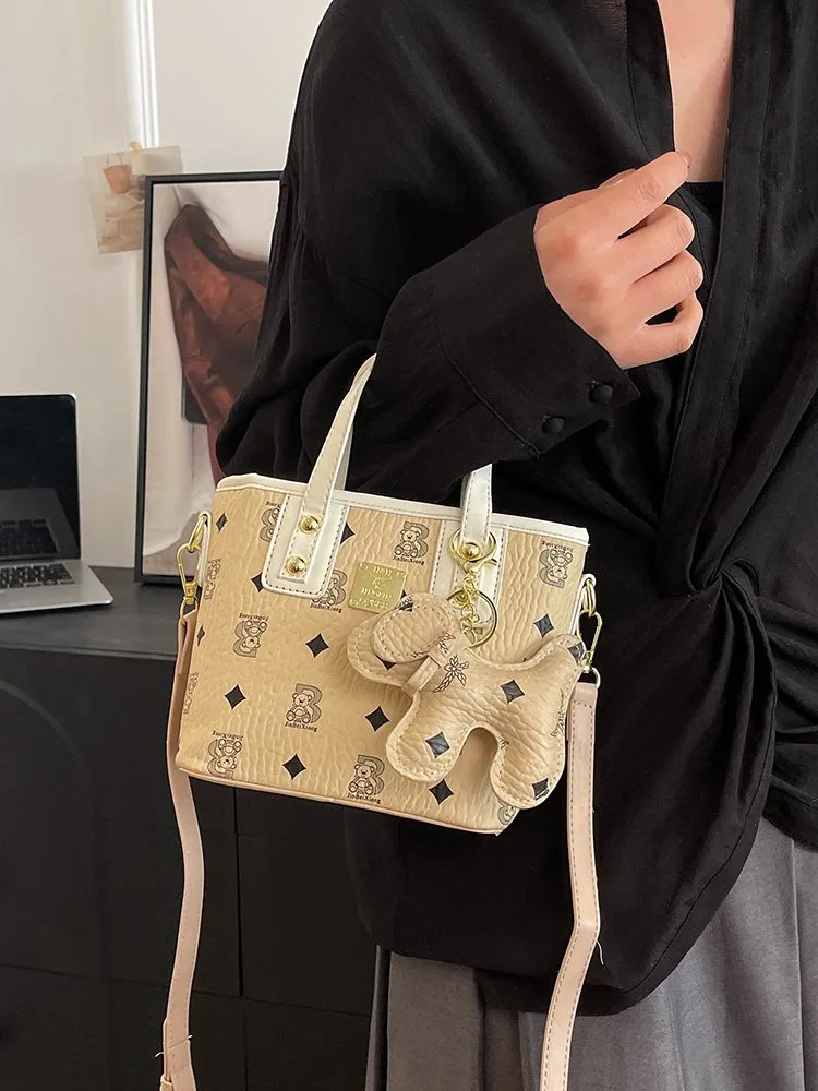Women's Pu Leather Animal Color Block Argyle Cute Streetwear Square Zipper Shoulder Bag display picture 3