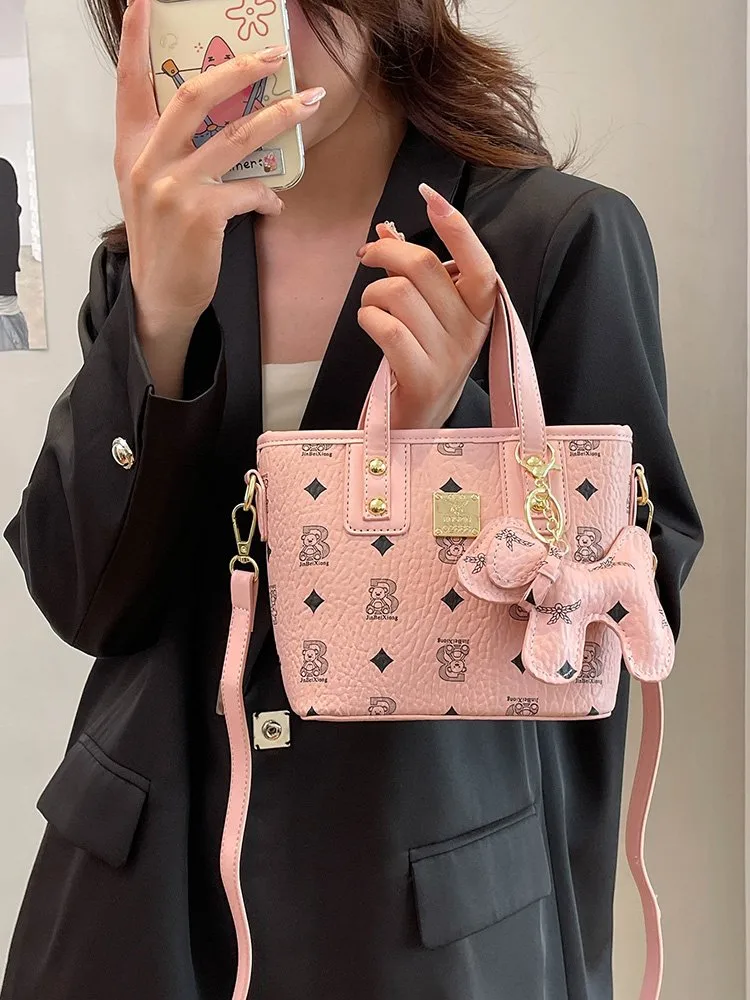 Women's Pu Leather Animal Color Block Argyle Cute Streetwear Square Zipper Shoulder Bag display picture 27