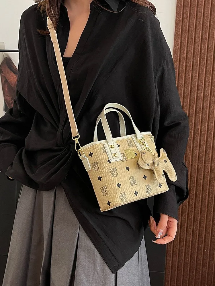 Women's Pu Leather Animal Color Block Argyle Cute Streetwear Square Zipper Shoulder Bag display picture 13