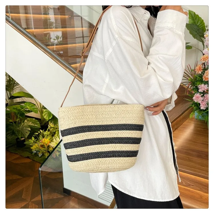 Women's Straw Stripe Vacation Streetwear Square Zipper Straw Bag display picture 3