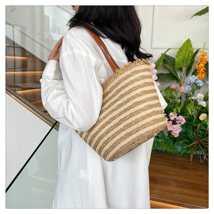 Women's Straw Stripe Vacation Streetwear Square Zipper Straw Bag display picture 14