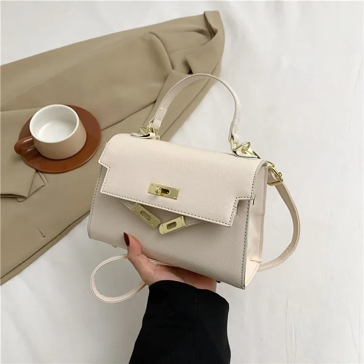 Women's Pu Leather Solid Color Streetwear Square Flip Cover Lock Clasp Shoulder Bag display picture 13