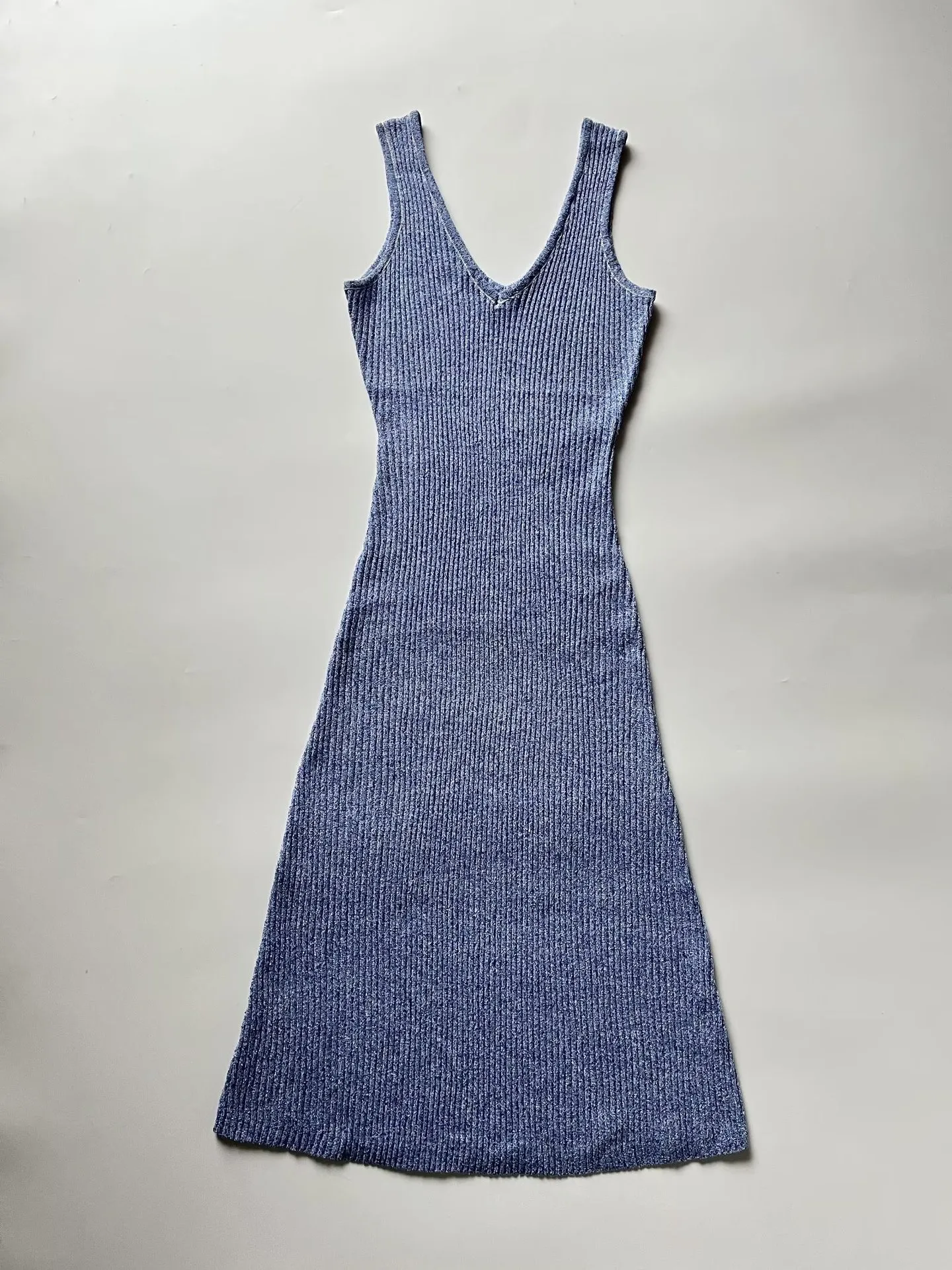 Women's Tank Dress Streetwear V Neck Sleeveless Solid Color Maxi Long Dress Daily Street display picture 10