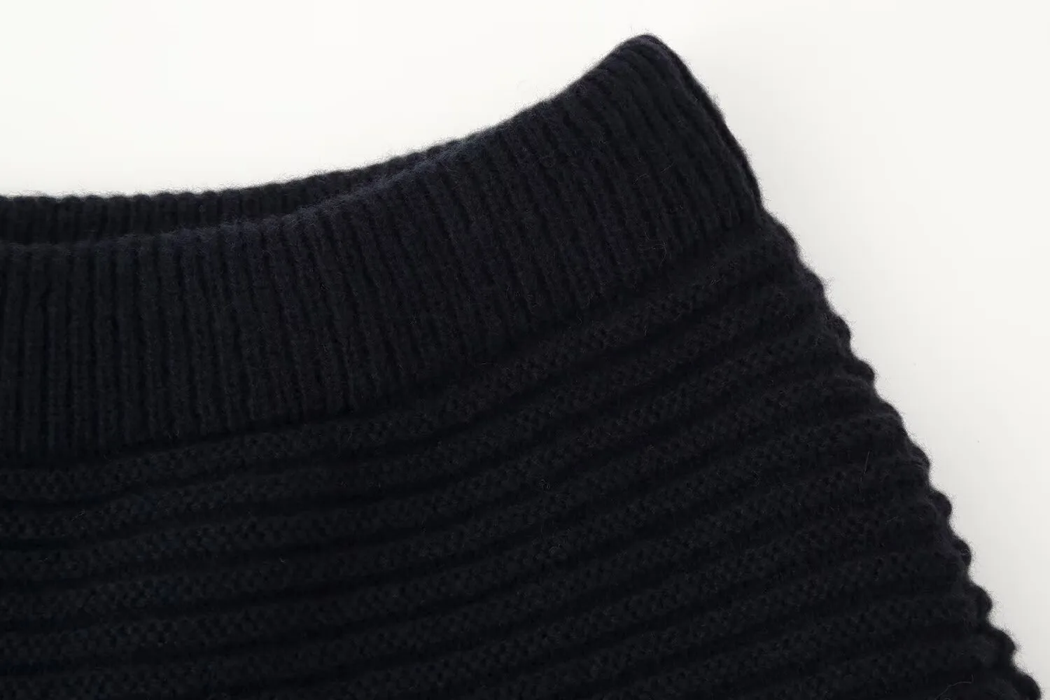 Daily Street Women's Streetwear Solid Color Polyester Chenille Yarn Skirt Co-ord Set Shorts Sets display picture 13