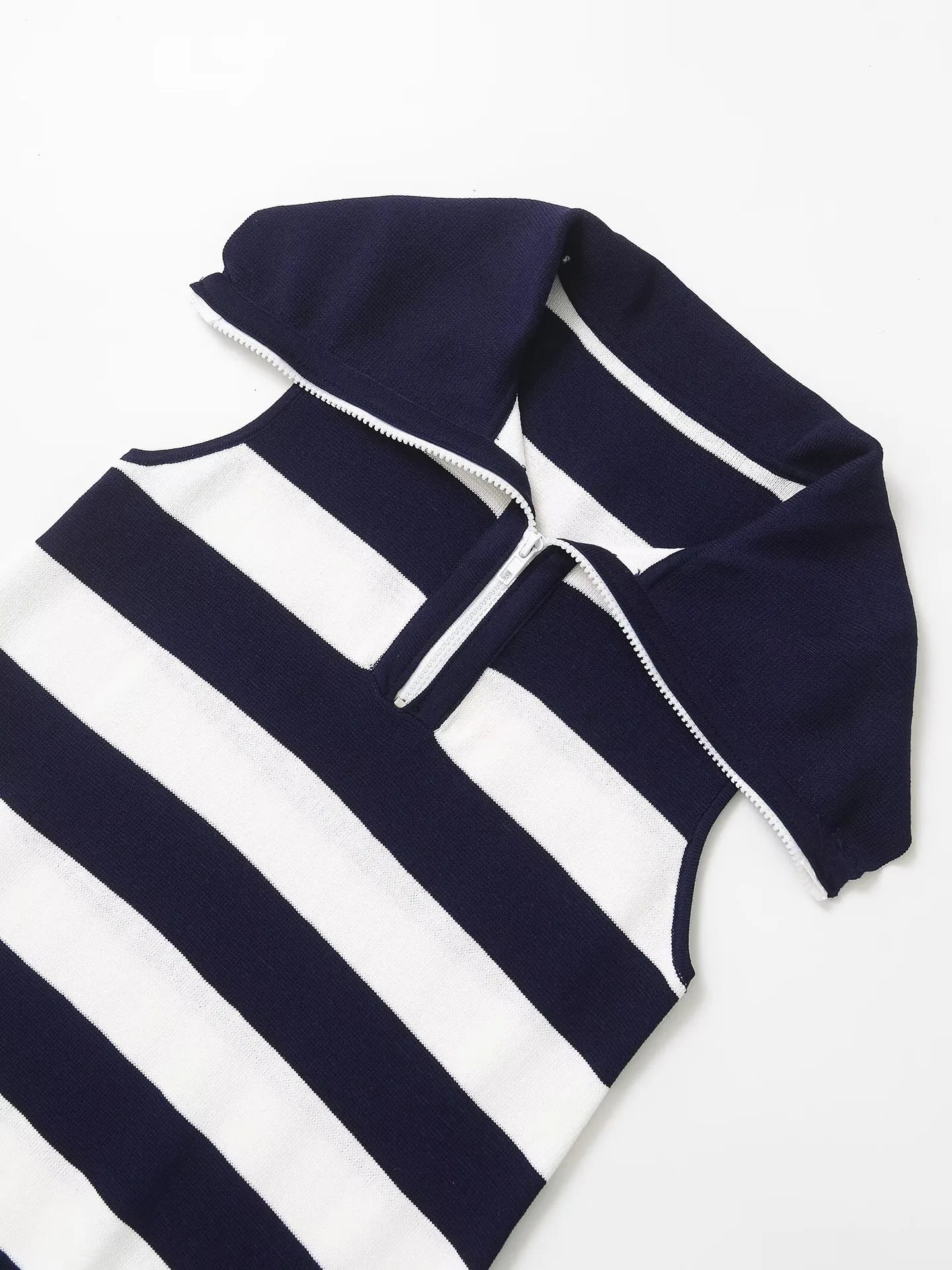 Women's Sheath Dress Elegant Turndown Sleeveless Stripe Above Knee Holiday Daily display picture 4