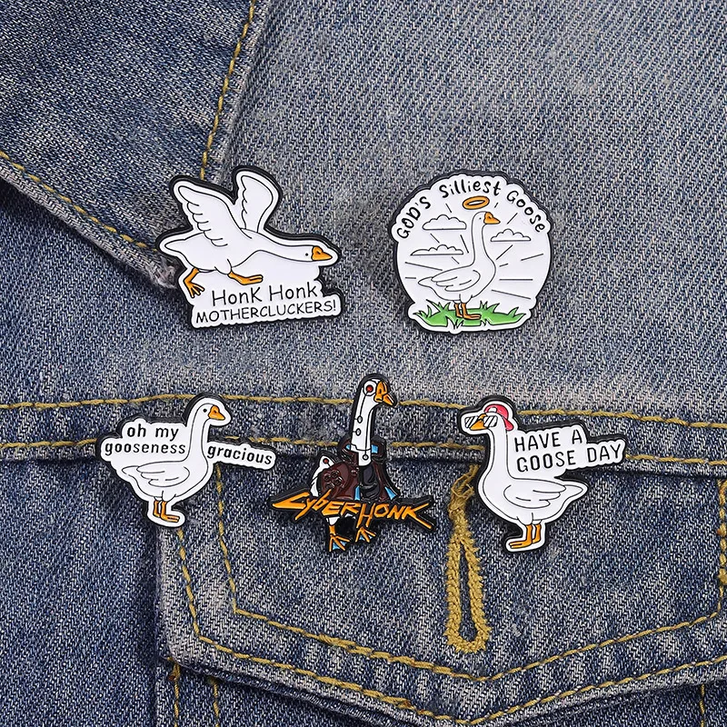 Cartoon Style Cute Streetwear Animal Letter Alloy Stamping Stoving Varnish Plating Women's Cartoon Pinback Badge Brooches Collar Pin display picture 16