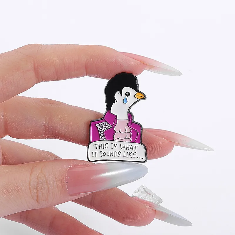 Cartoon Style Cute Streetwear Animal Letter Alloy Stamping Stoving Varnish Plating Women's Cartoon Pinback Badge Brooches Collar Pin display picture 25