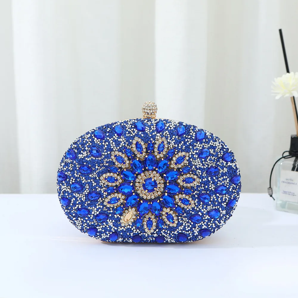 Hot-selling Evening Bag Sunflower Diamond-encrusted Party Clutch Bag Fashionable Personalized All-match Bag Women's Shell Bag display picture 10