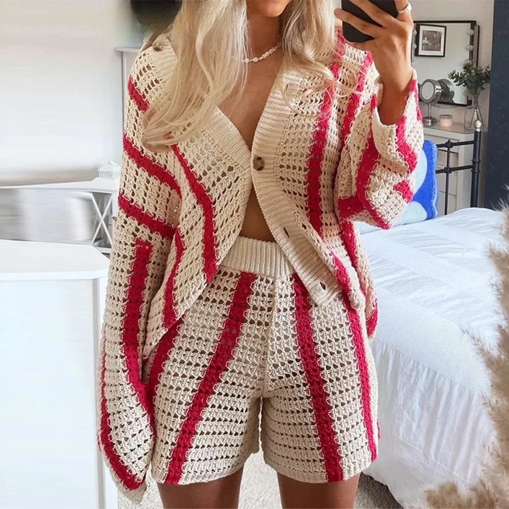 Autumn Sweet Casual Hollow Knitted Cardigan Women Jacket Shorts Set display picture 2