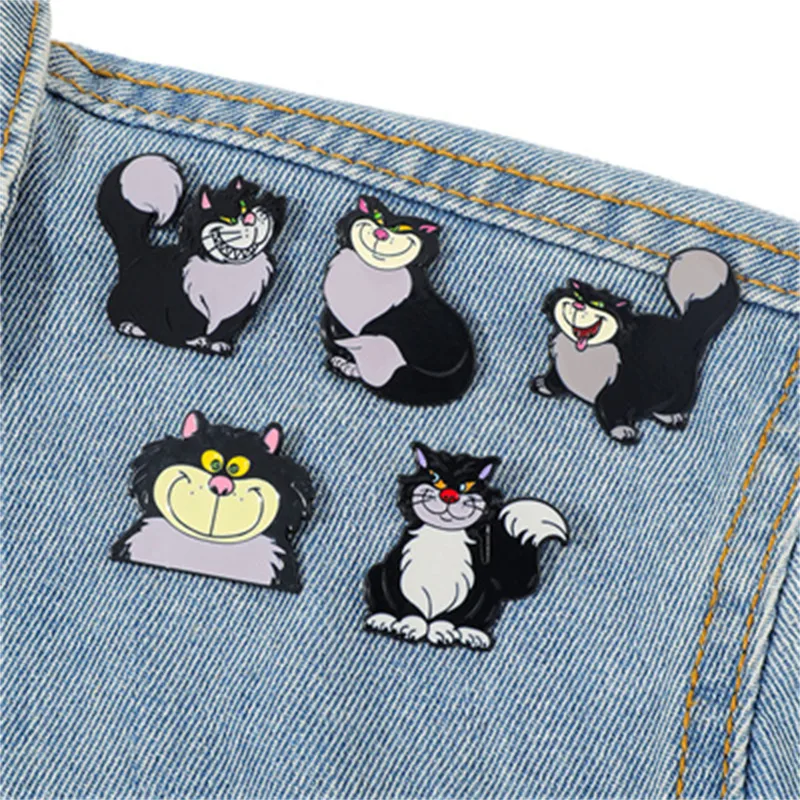 Cartoon Style Cute Streetwear Animal Cat Alloy Stamping Stoving Varnish Plating Unisex Cartoon Pinback Badge Brooches Collar Pin display picture 11