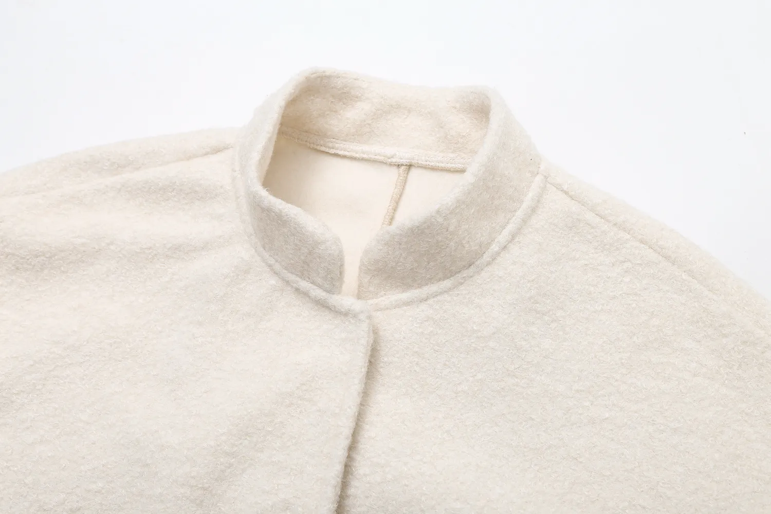 Women's Simple Style Solid Color Coat display picture 10
